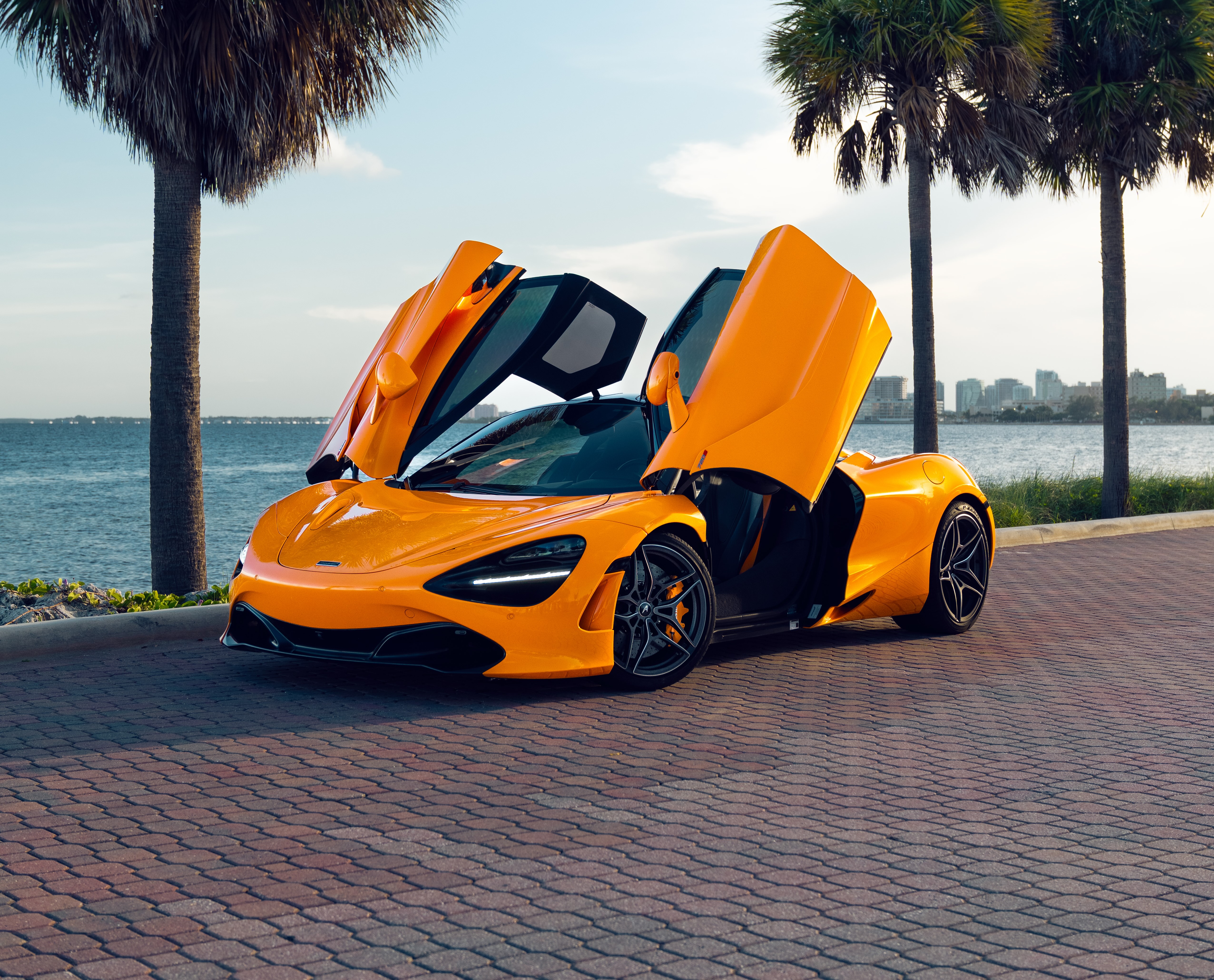 McLaren 720s